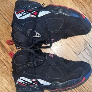 Jordan Men's Black and Red Sneakers